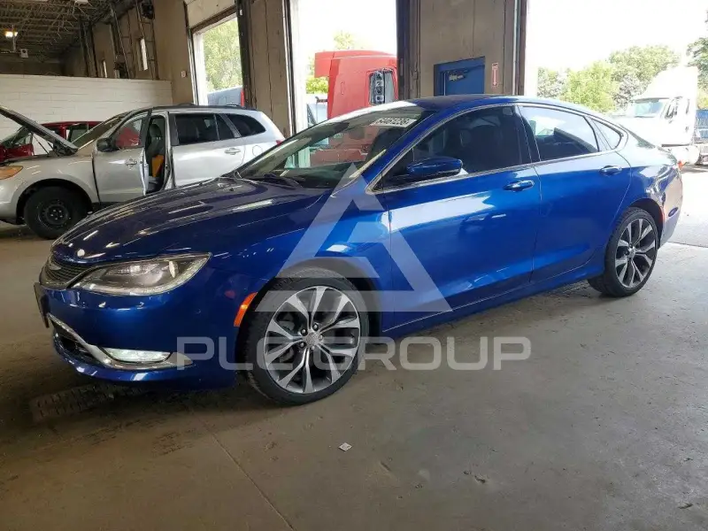 2015 Chrysler 200 фото
