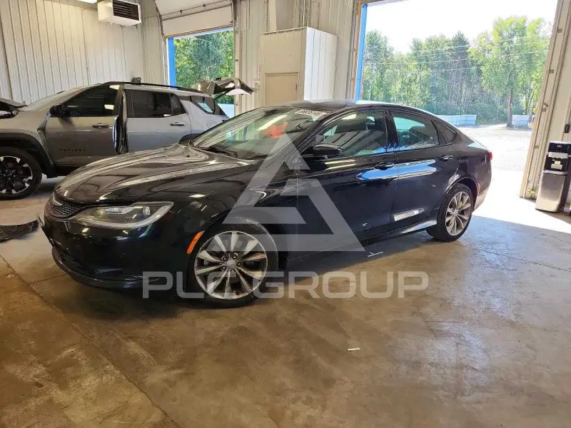2015 Chrysler 200 фото