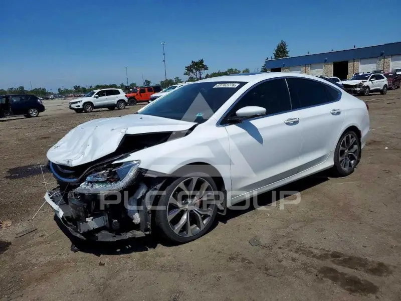2015 Chrysler 200 фото