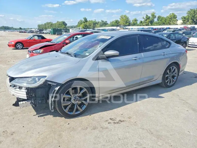 2015 Chrysler 200 фото