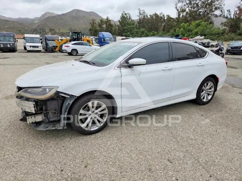 2015 Chrysler 200 фото