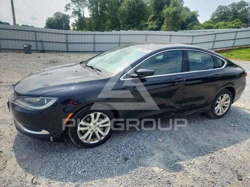 2015 Chrysler 200 photo