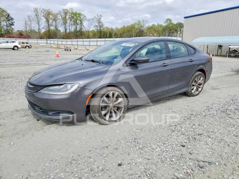 2015 Chrysler 200 photo
