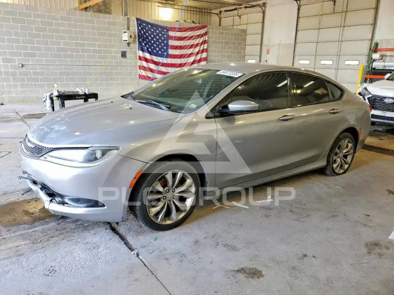 2015 Chrysler 200 photo