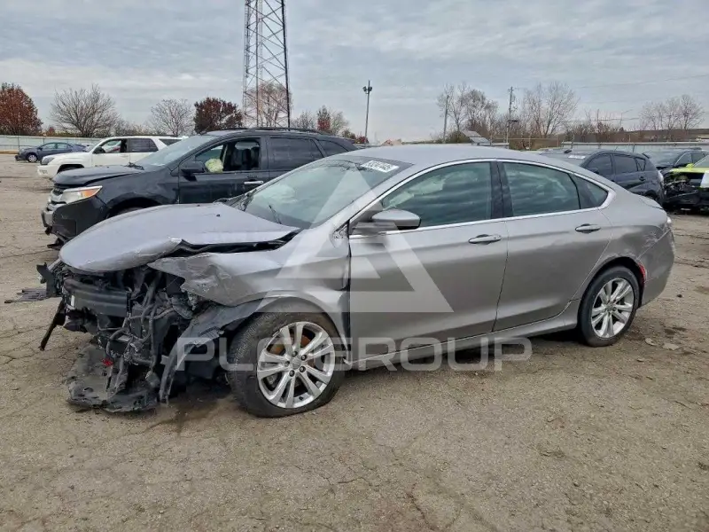 2015 Chrysler 200 фото