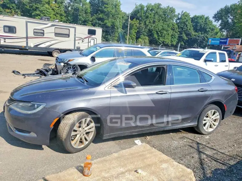 2015 Chrysler 200 фото