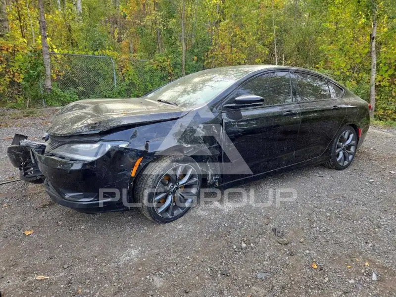 2015 Chrysler 200 photo