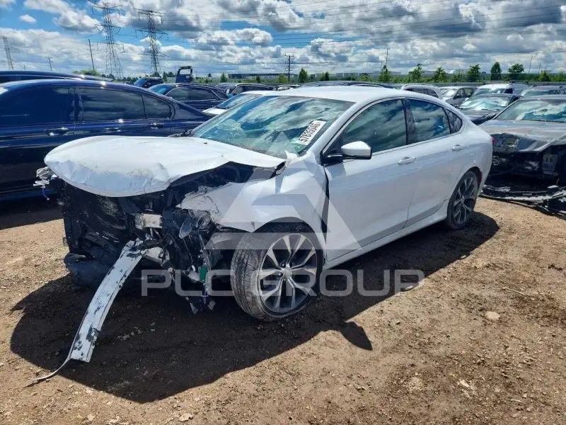 2015 Chrysler 200 фото