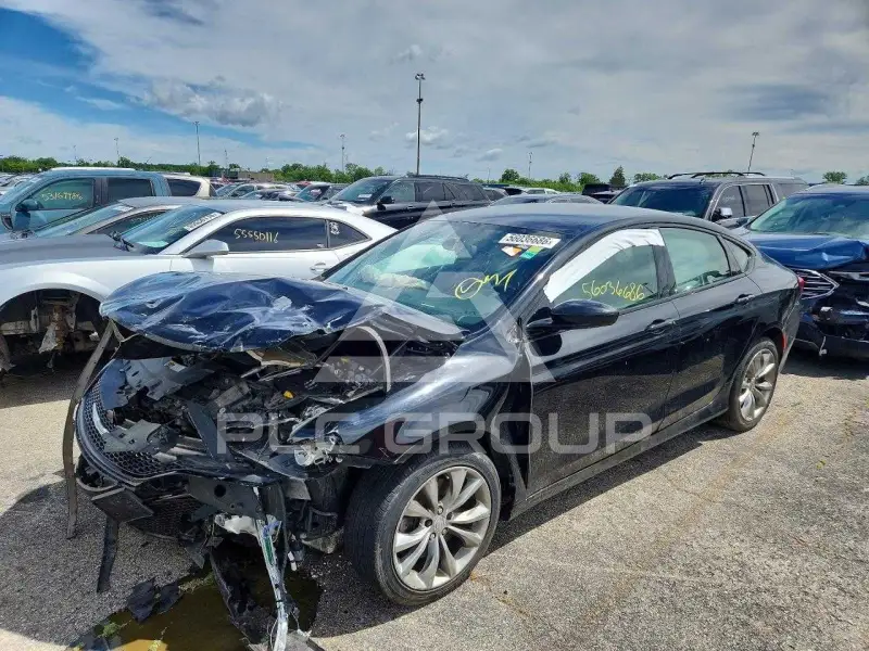 2015 Chrysler 200 фото