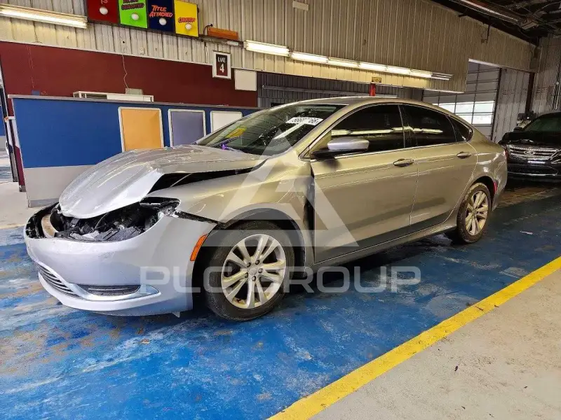 2015 Chrysler 200 фото
