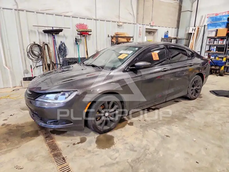 2015 Chrysler 200 photo