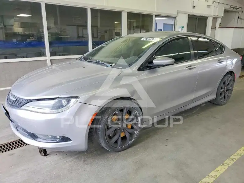 2015 Chrysler 200 photo