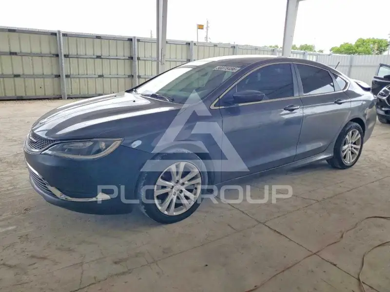 2015 Chrysler 200 photo