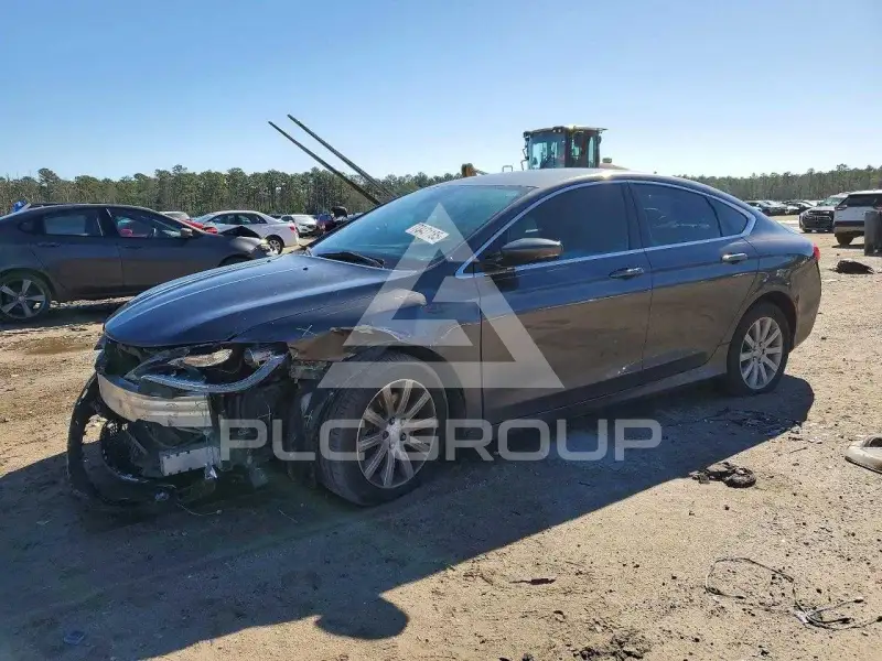 2015 Chrysler 200 фото