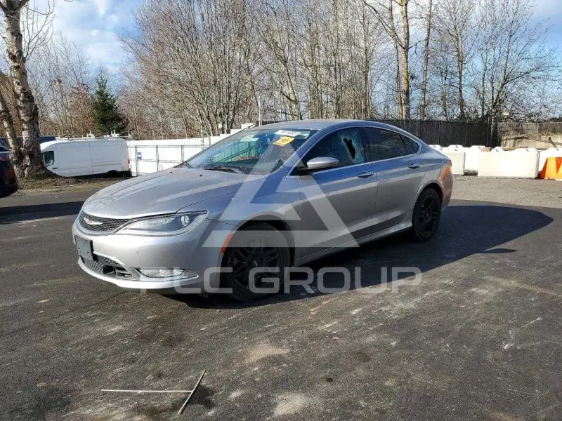 2015 Chrysler 200 фото
