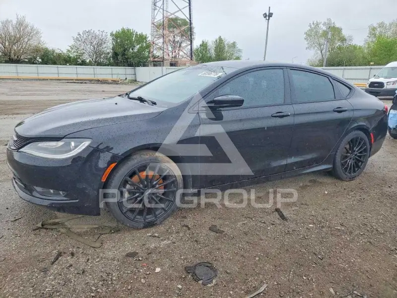 2015 Chrysler 200 photo