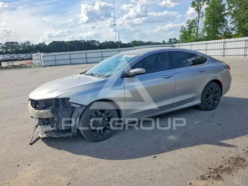 2015 Chrysler 200 фото