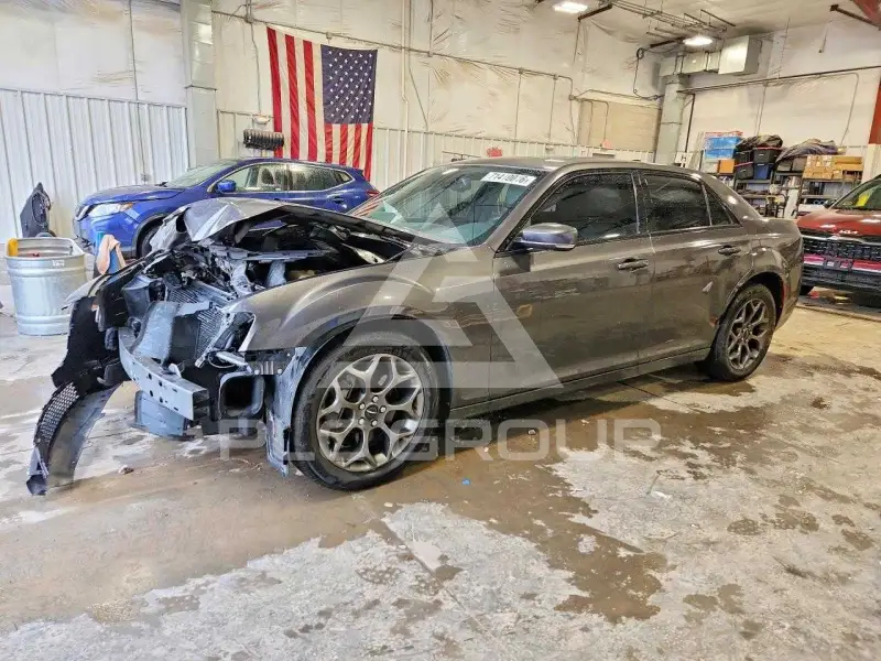 2015 Chrysler 300 фото