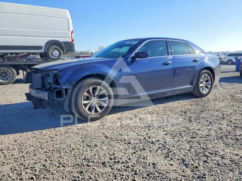 2015 Chrysler 300 фото