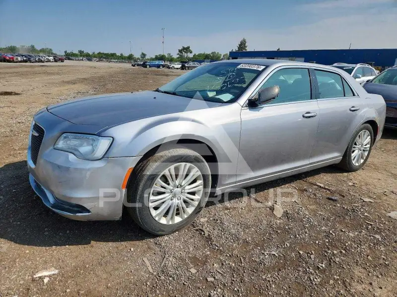 2015 Chrysler 300 photo