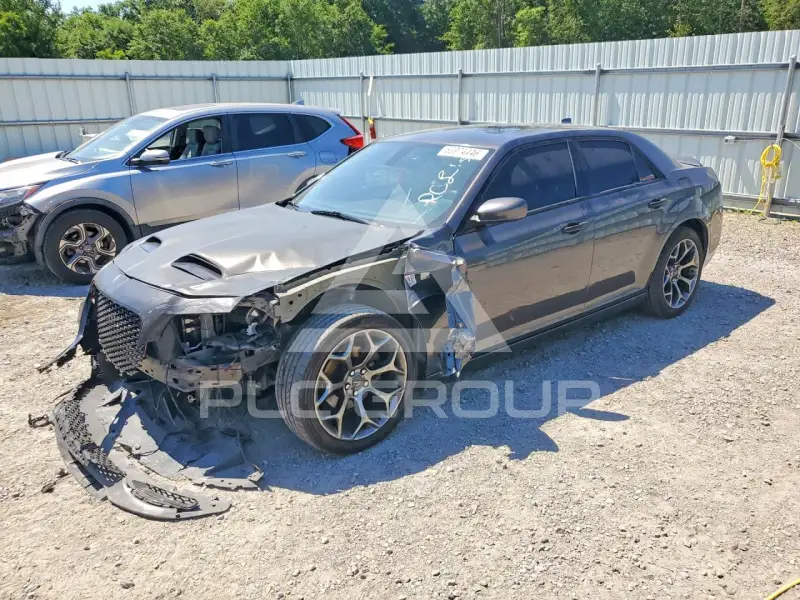 2015 Chrysler 300 photo