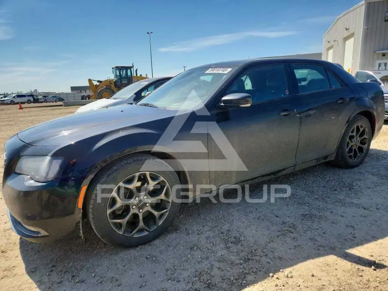 2015 Chrysler 300 фото