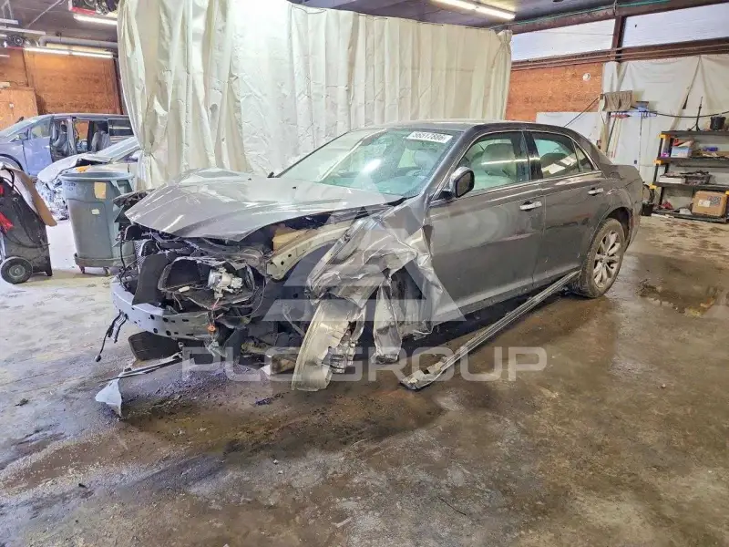 2015 Chrysler 300 фото