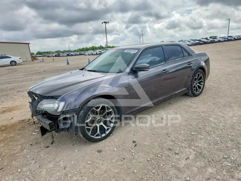 2015 Chrysler 300 фото