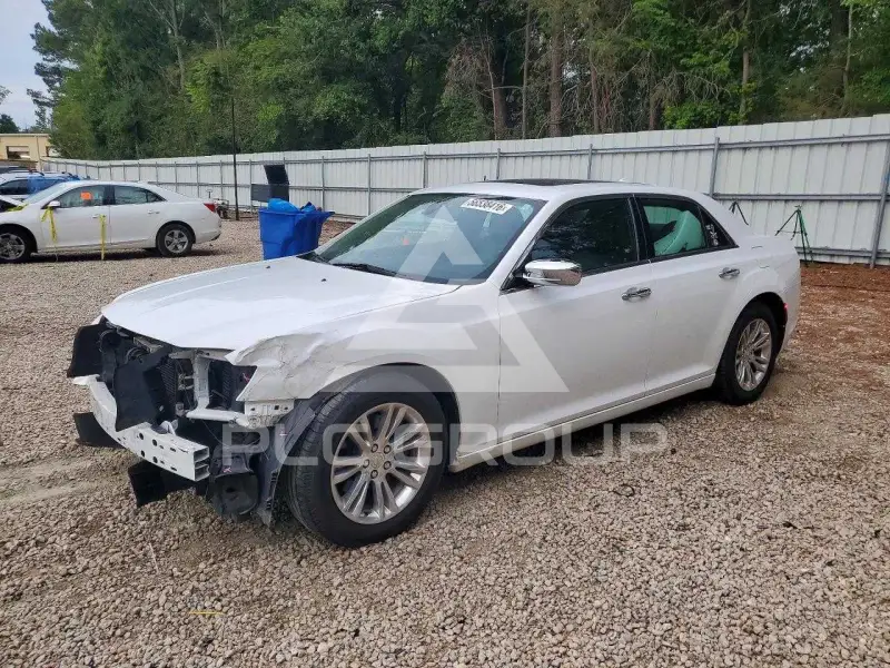 2015 Chrysler 300 photo