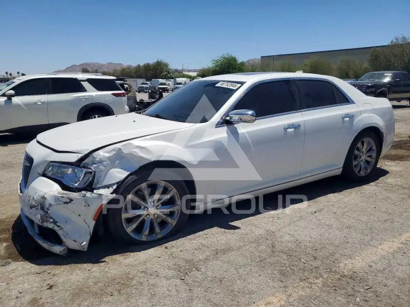 2015 Chrysler 300 фото