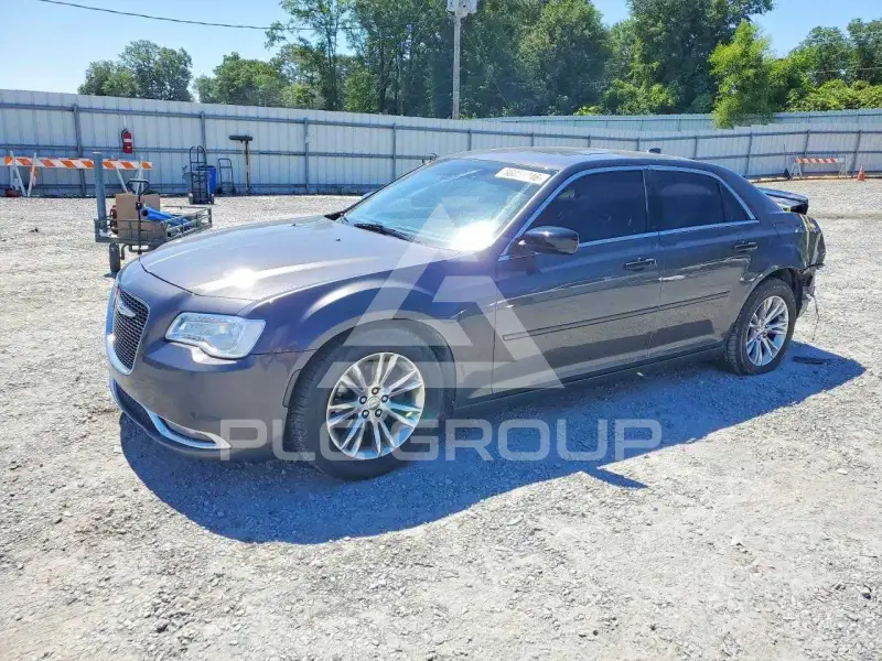2015 Chrysler 300 фото