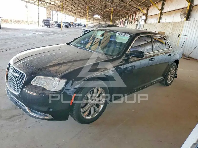 2015 Chrysler 300 photo