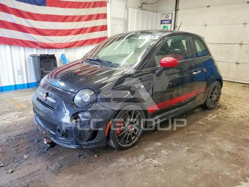 2015 Fiat 500 фото