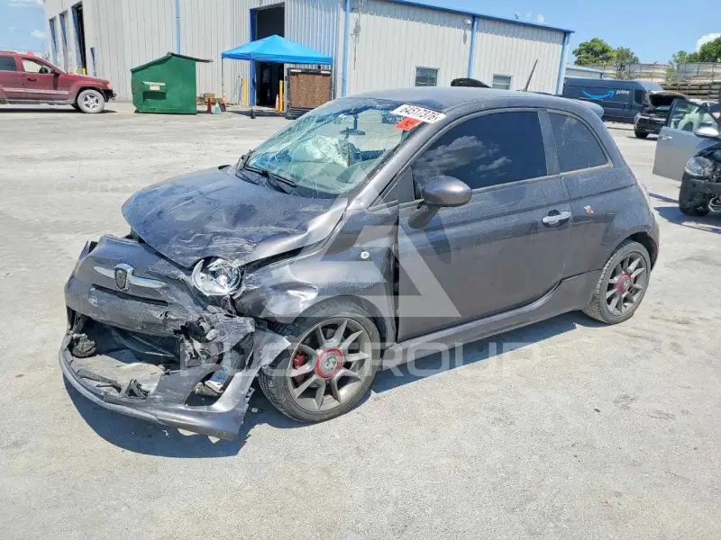2015 Fiat 500 фото