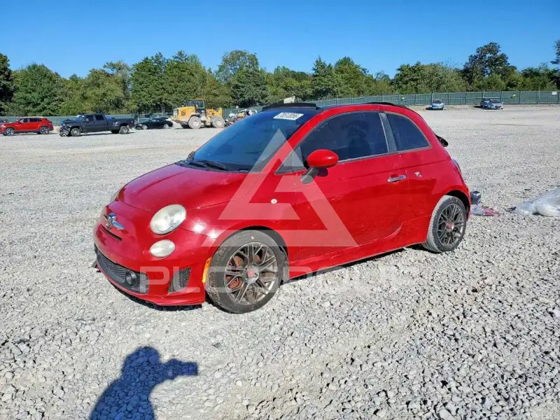 2015 Fiat 500 фото