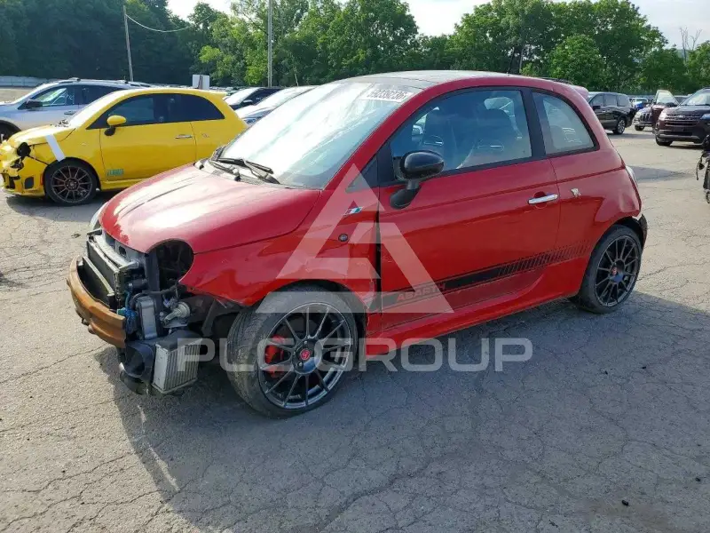 2015 Fiat 500 фото
