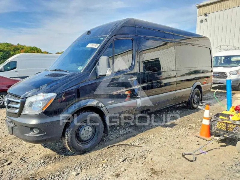 2015 Mercedes Benz Sprinter фото