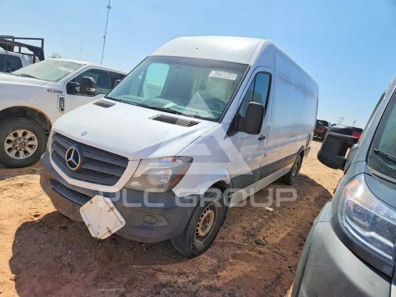 2015 Mercedes Benz Sprinter фото