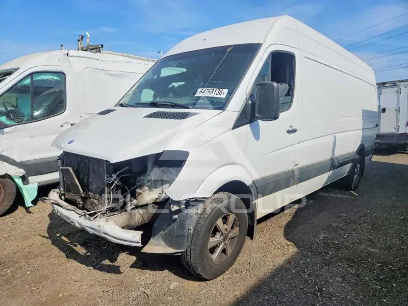 2015 Mercedes Benz Sprinter фото