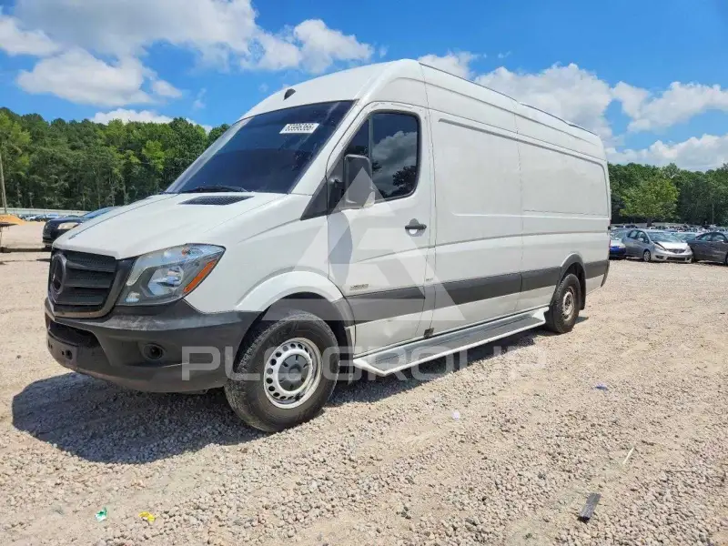 2015 Mercedes Benz Sprinter photo