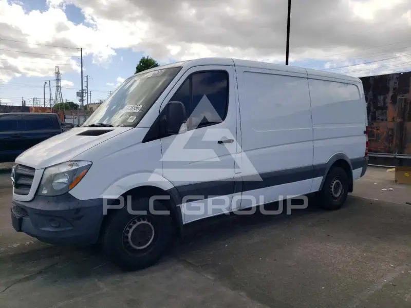 2015 Mercedes Benz Sprinter фото