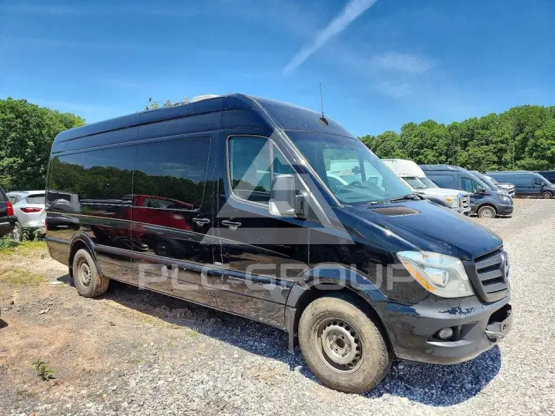 2015 Mercedes Benz Sprinter фото