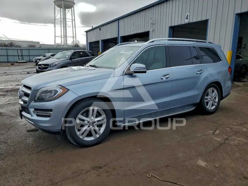 2015 Mercedes Benz GL-Class фото