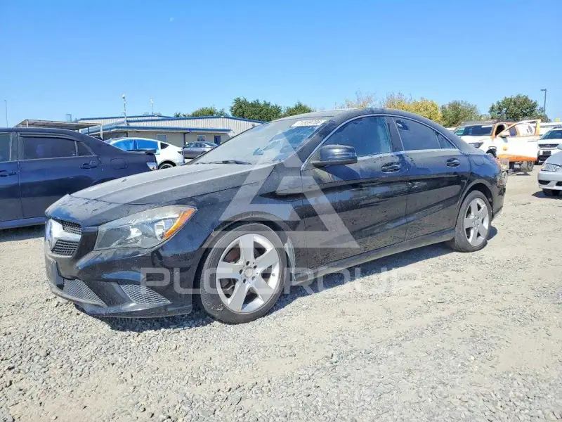 2015 Mercedes Benz CLA-Class фото