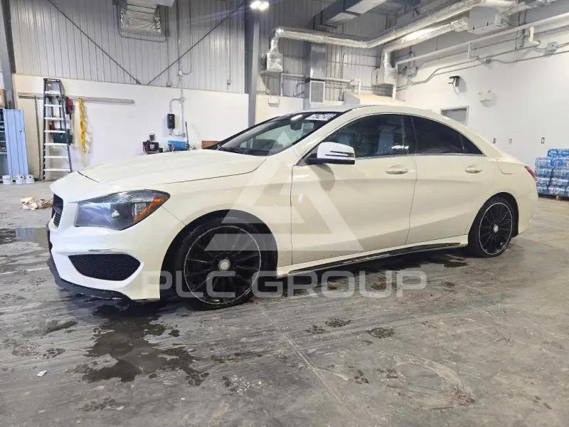 2015 Mercedes Benz CLA-Class фото