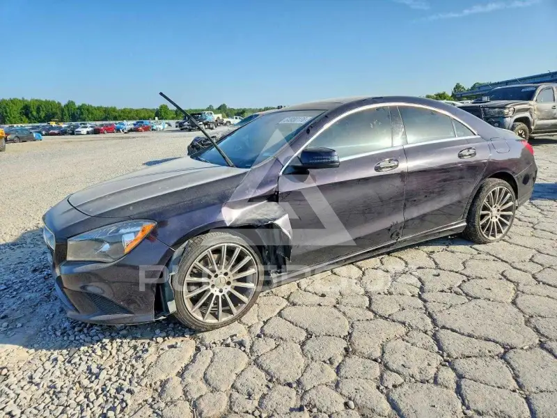 2015 Mercedes Benz CLA-Class фото