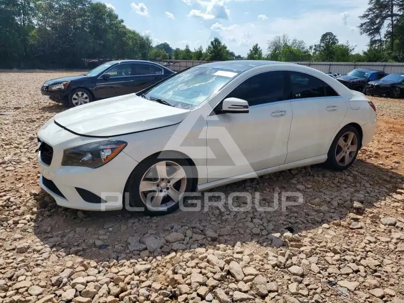 2015 Mercedes Benz CLA-Class photo