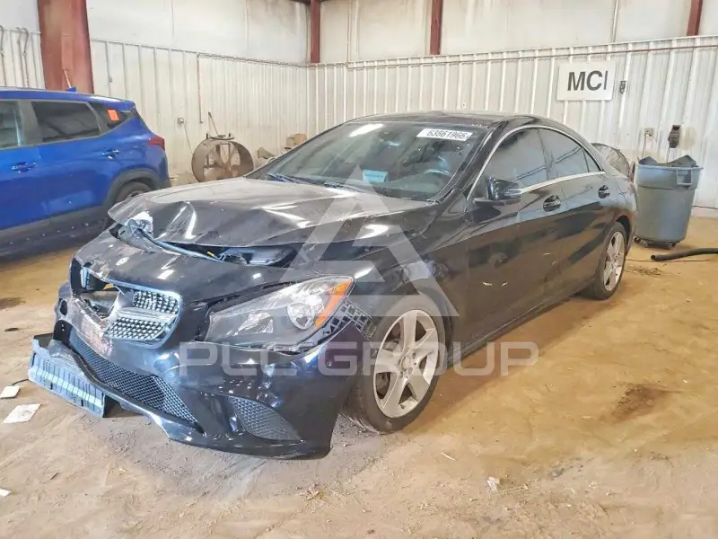 2015 Mercedes Benz CLA-Class фото