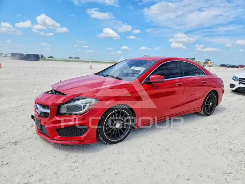 2015 Mercedes Benz CLA-Class фото