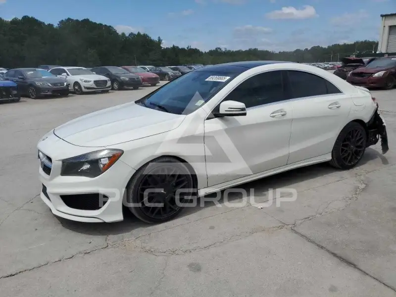 2015 Mercedes Benz CLA-Class photo